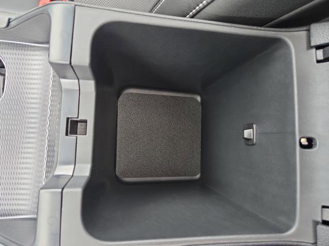 New 2025 Jeep Grand Cherokee L Limited w/ Luxury Tech Group II image 22