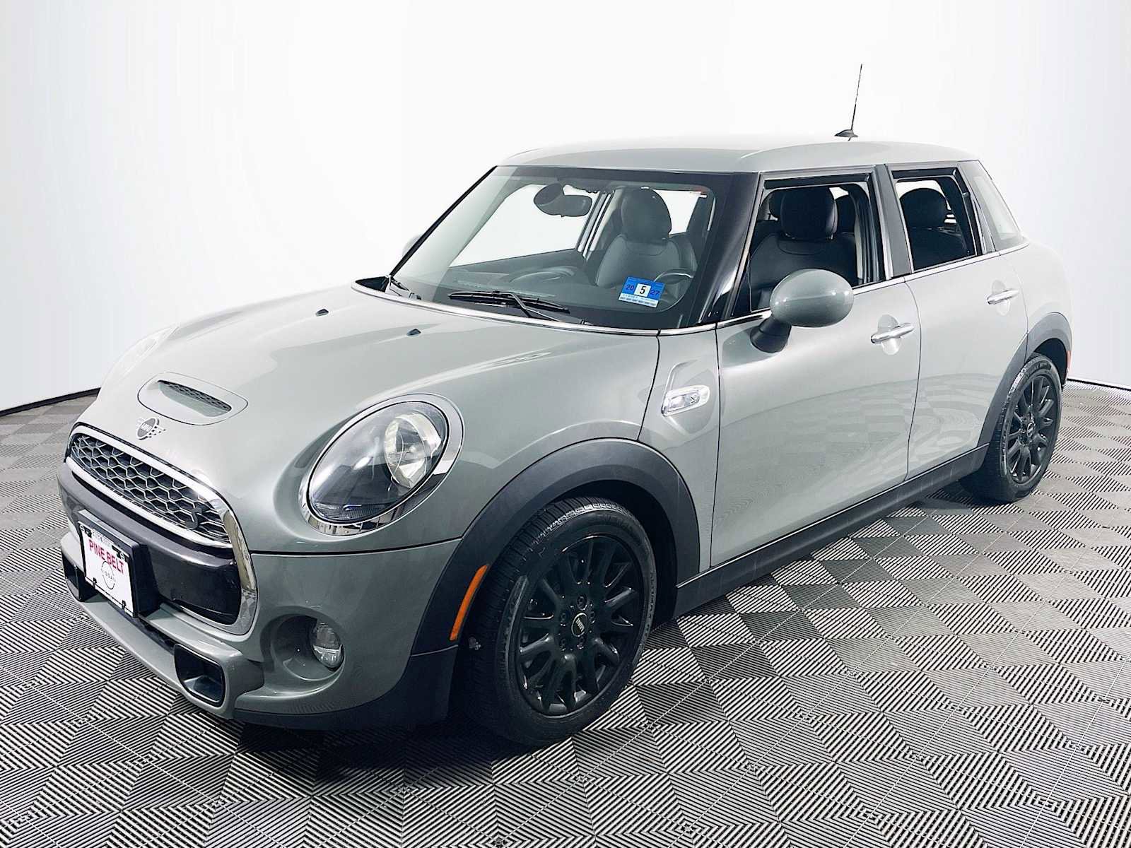 Used 2019 MINI Cooper S
