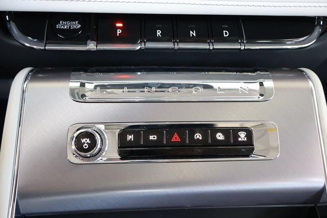 New 2026 Lincoln Aviator 2WD image 29