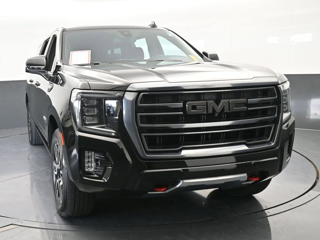 Used 2022 GMC Yukon XL AT4 w/ AT4 Premium Package image 9