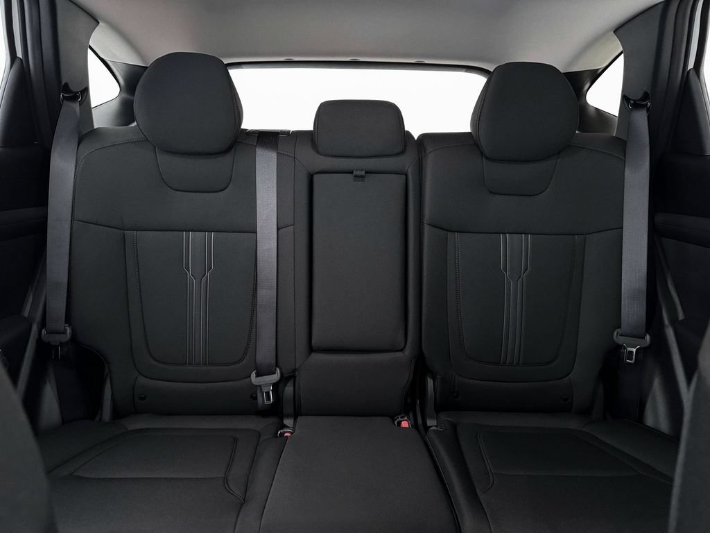 Used 2026 Hyundai Tucson SEL FWD image 16