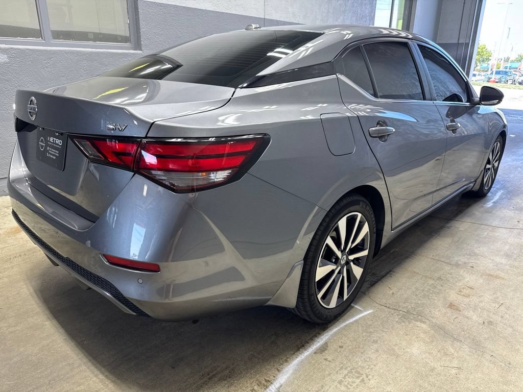 Used 2020 Nissan Sentra SV w/ SV Premium Package FWD image 3