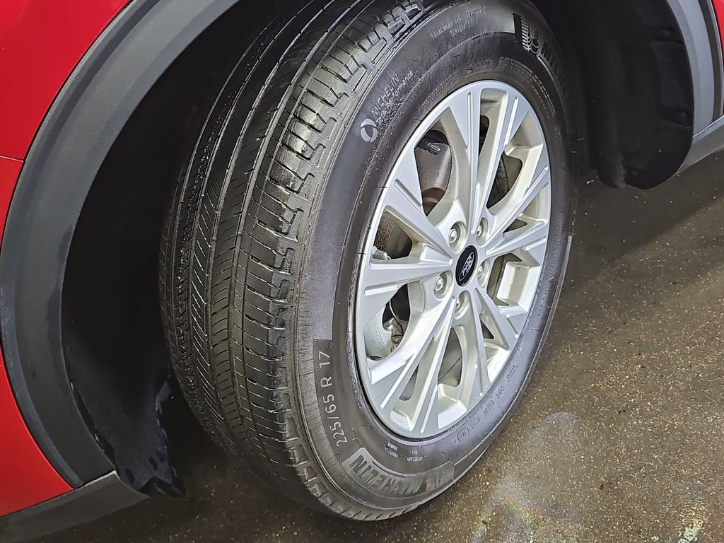 Used 2023 Ford Escape Active image 32