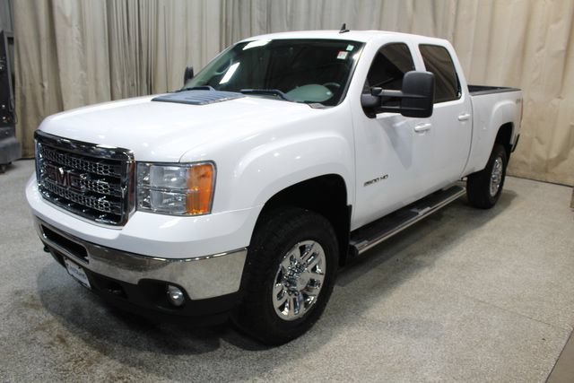 Used 2013 GMC Sierra 2500 SLT w/ SLT Convenience Package AWD/4WD image 4
