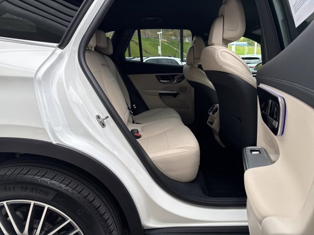 Certified 2025 Mercedes-Benz GLC 300 GLC 300 image 22