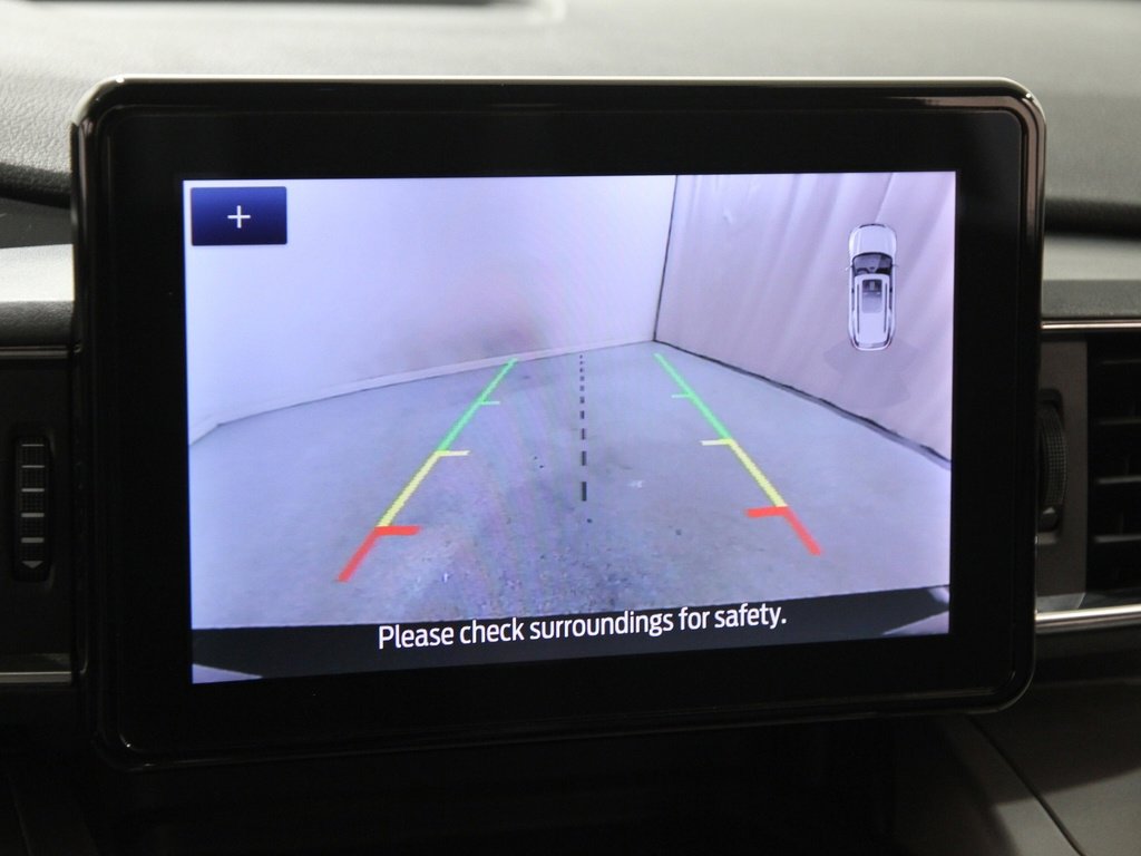 Certified 2022 Ford Explorer XLT w/ Equipment Group 202A image 14