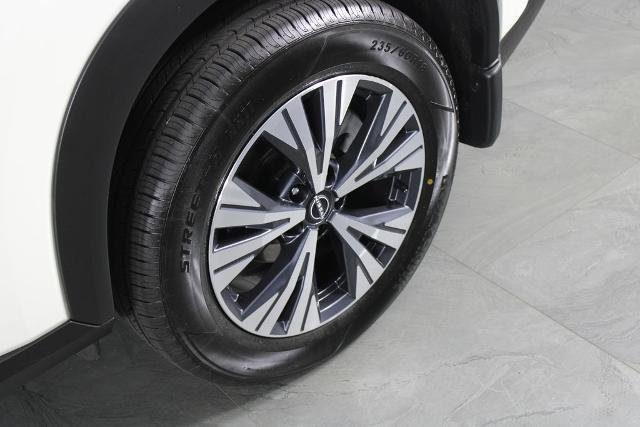 Certified 2022 Nissan Rogue SV image 13