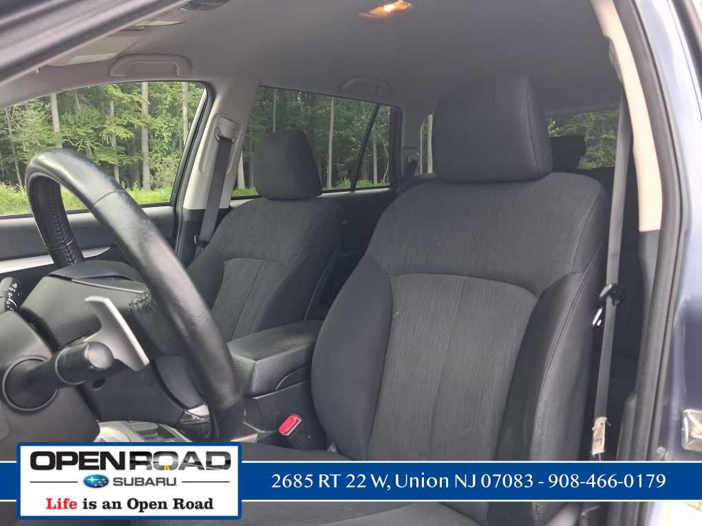Used 2013 Subaru Outback 2.5i Premium w/ All-Weather Pkg AWD/4WD image 29