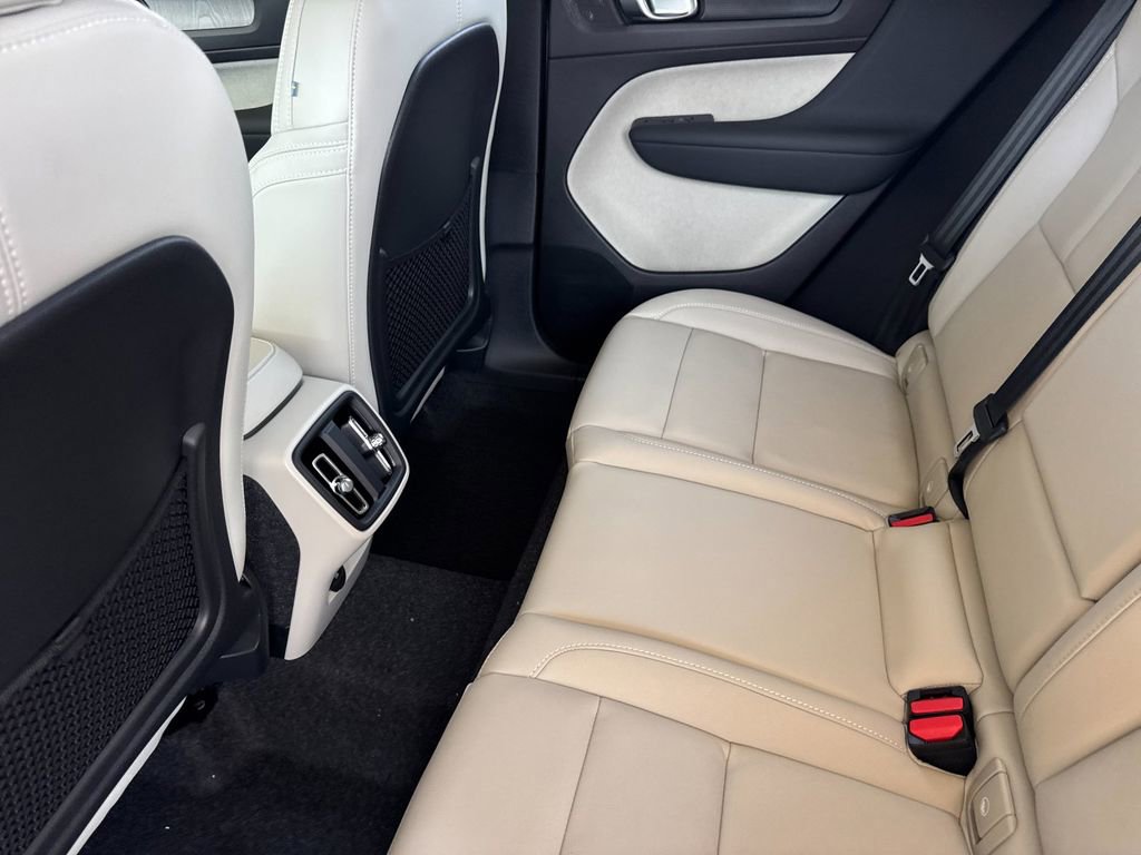 New 2026 Volvo XC40 B5 Plus w/ Protection Package Premier image 11