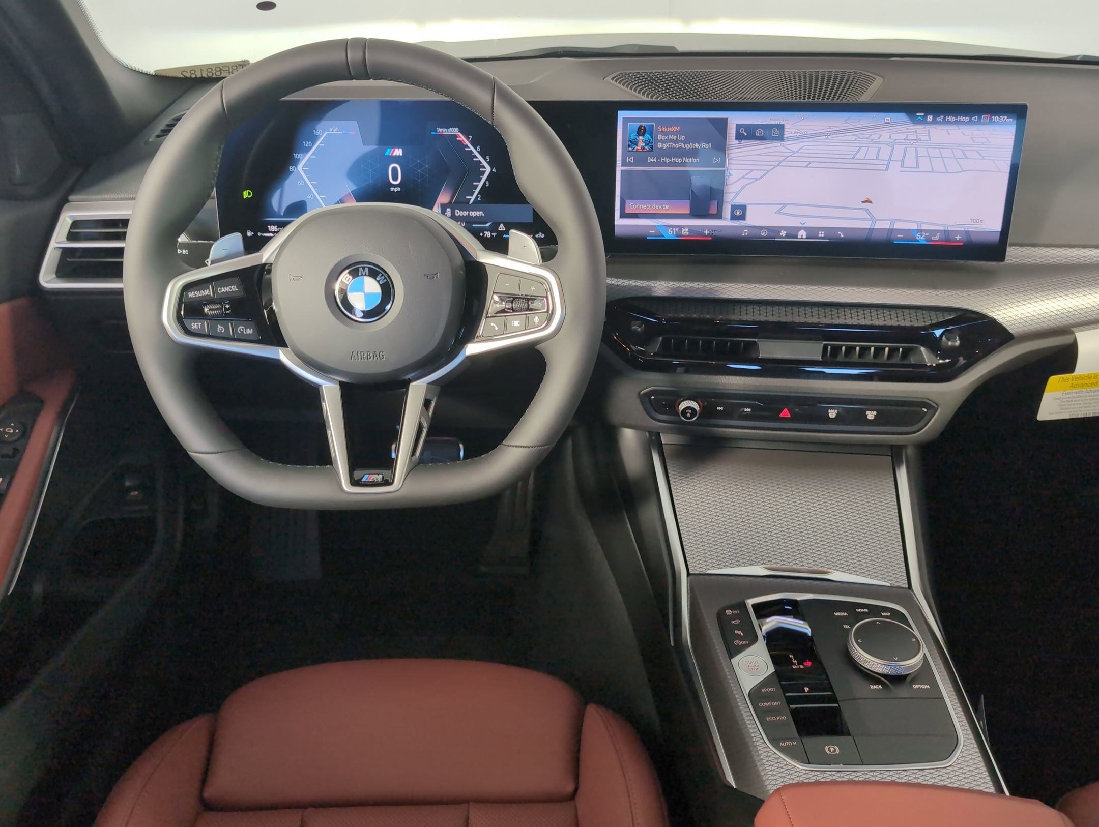 Used 2026 BMW 330i Sedan w/ M Sport Package image 4