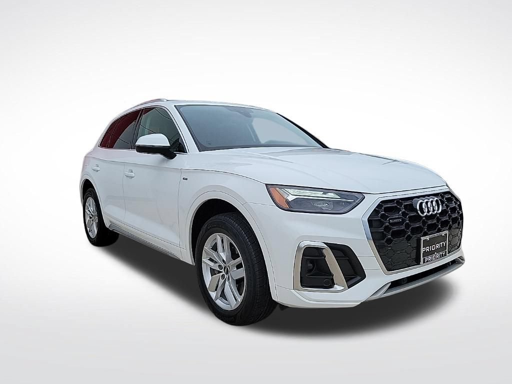 Used 2023 Audi Q5 2.0T Premium w/ Convenience Package AWD/4WD image 5