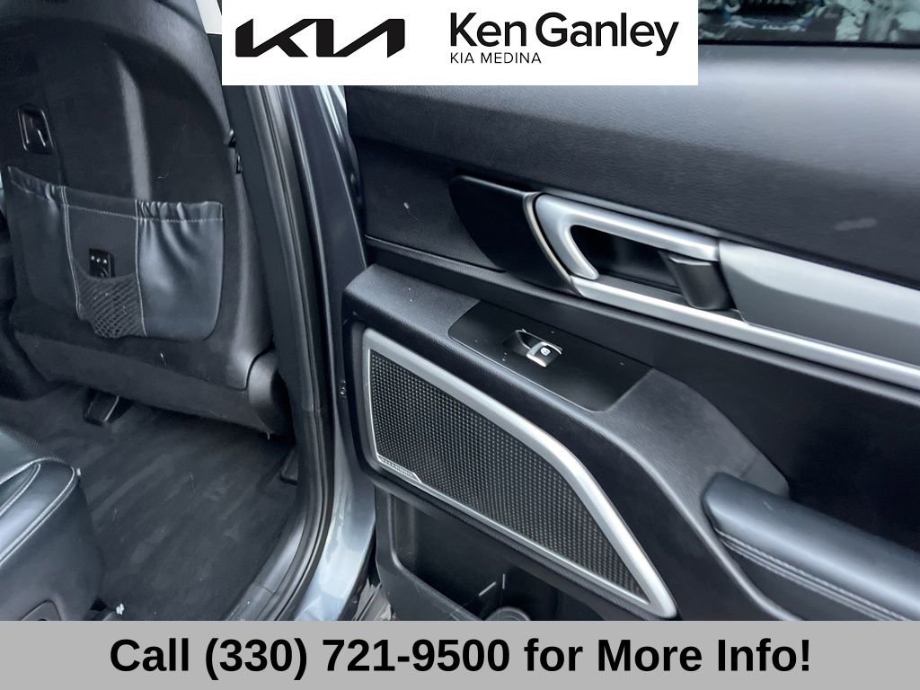 Used 2022 Kia Telluride LX image 59