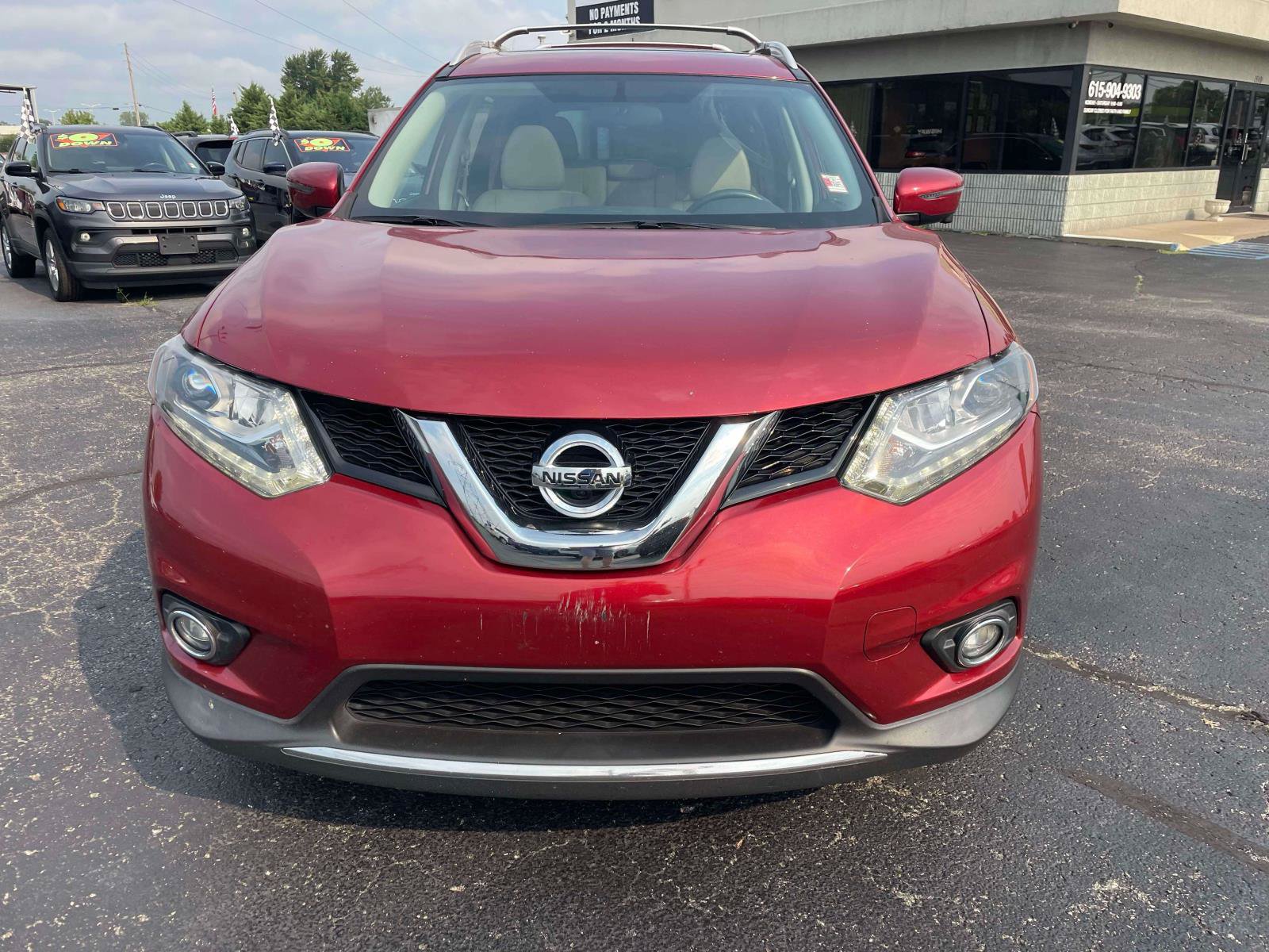 Used 2016 Nissan Rogue SL w/ SL Premium Package FWD image 2