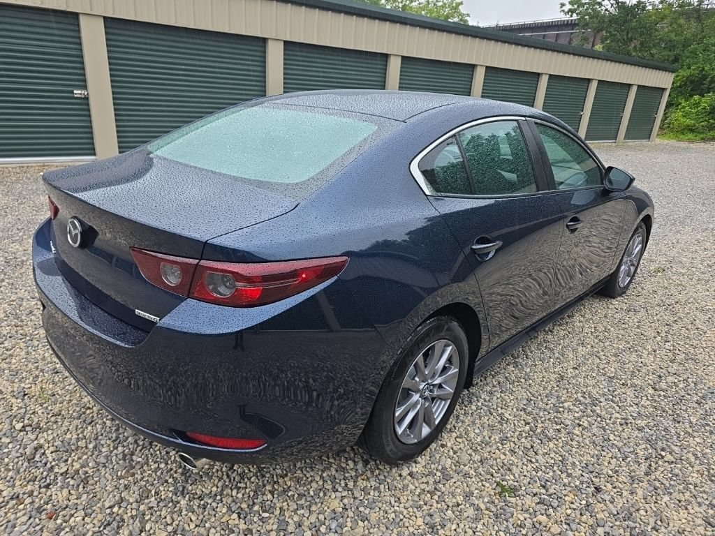 Certified 2021 MAZDA MAZDA3 s FWD image 8