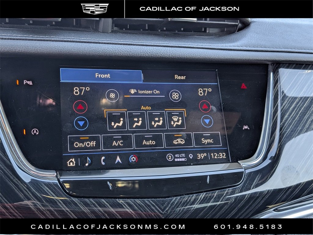 Certified 2023 Cadillac XT6 Premium Luxury image 16