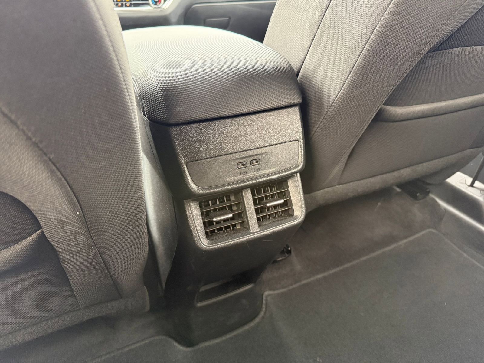 Used 2025 Chevrolet Equinox LT image 24