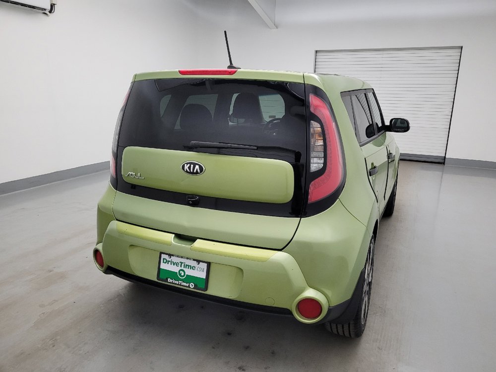 Used 2014 Kia Soul ! FWD image 7