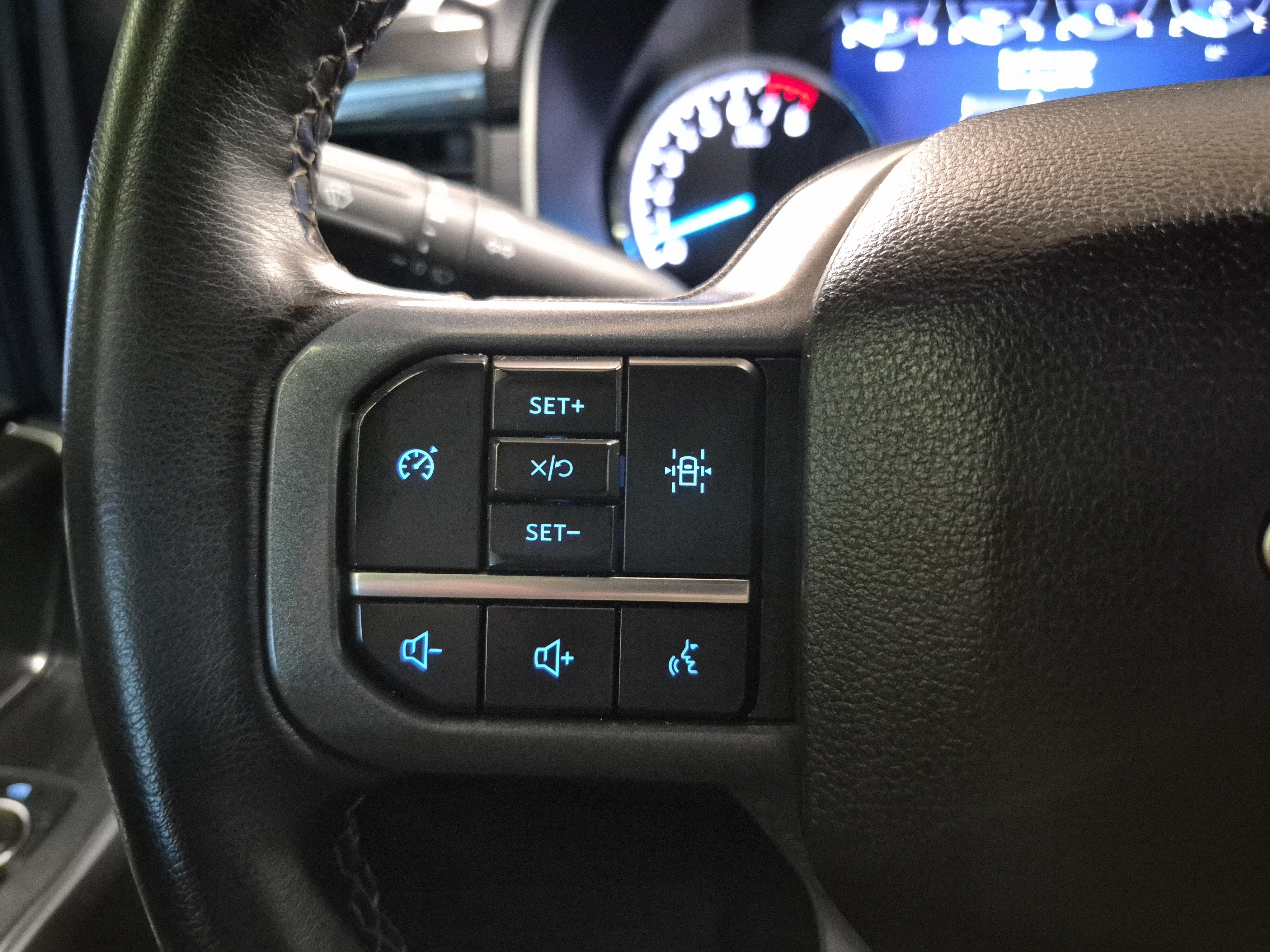 Used 2023 Ford F150 XLT w/ Equipment Group 302A High AWD/4WD image 26