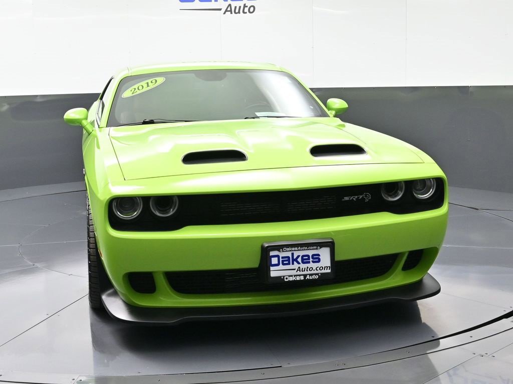 Used 2019 Dodge Challenger SRT Hellcat Redeye image 2