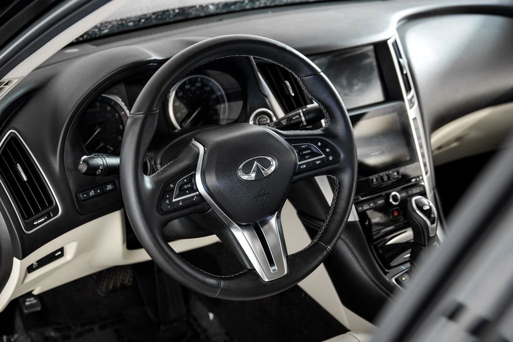 Used 2022 INFINITI Q50 Luxe RWD image 15