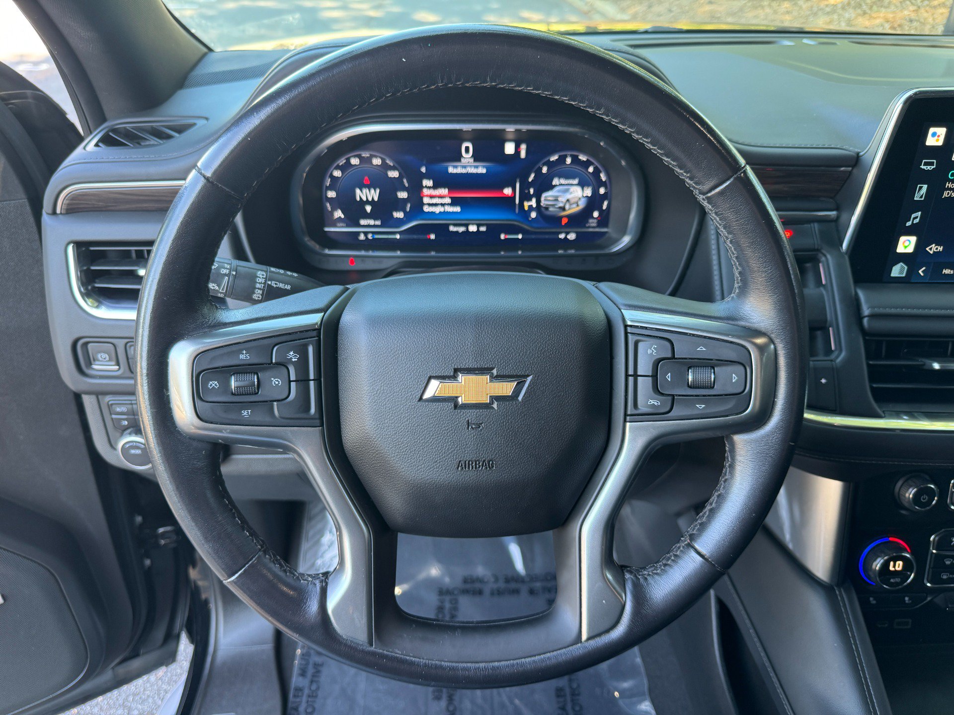 Used 2022 Chevrolet Tahoe LT AWD/4WD image 35