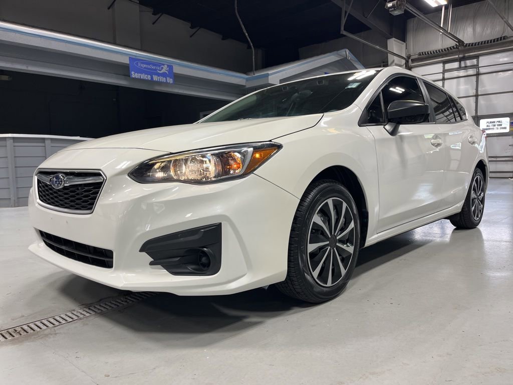 Used 2019 Subaru Impreza 2.0i w/ Eyesight AWD/4WD image 3