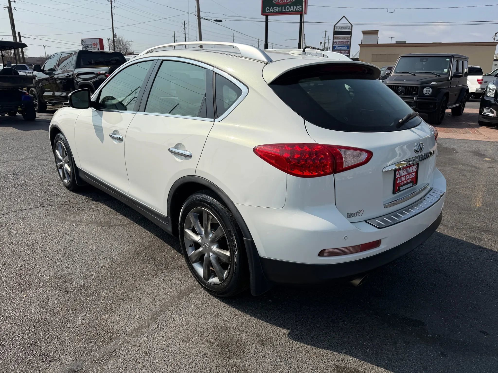 Used 2012 INFINITI EX35 Journey w/ Premium Pkg image 3