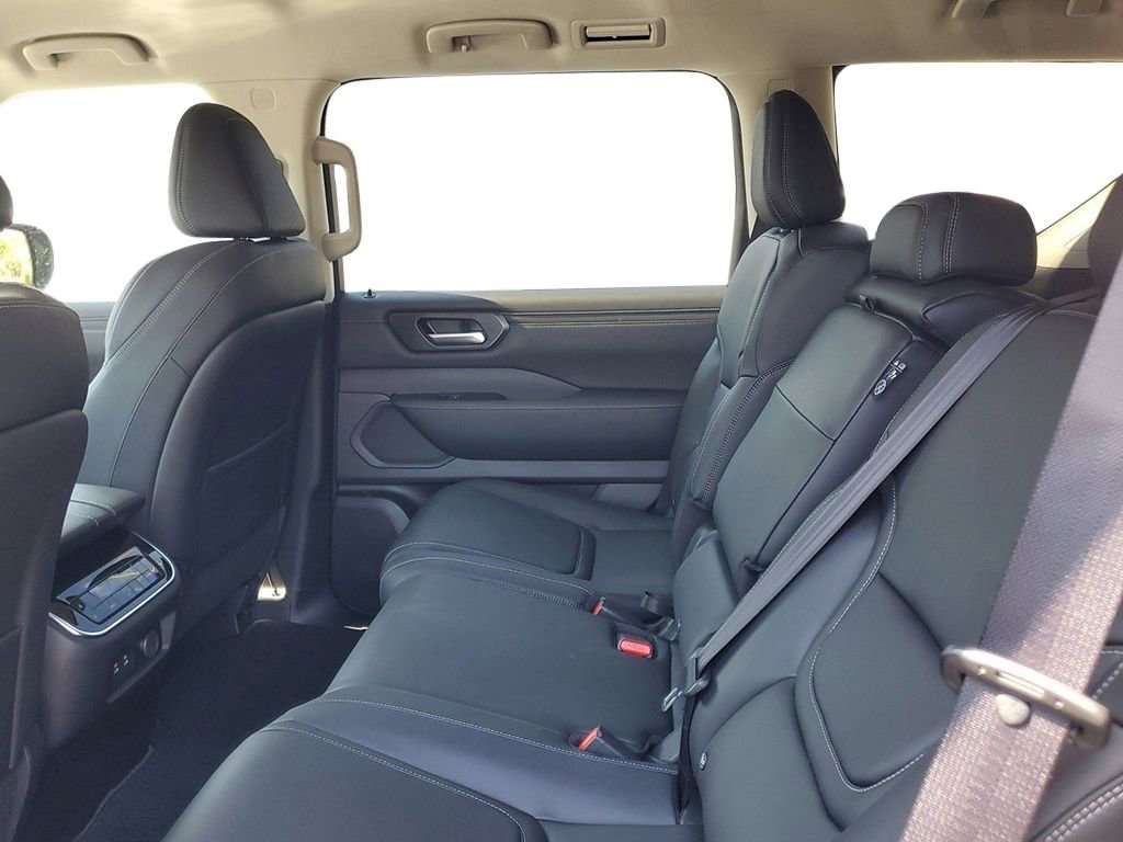 New 2026 Nissan Armada SV RWD image 25