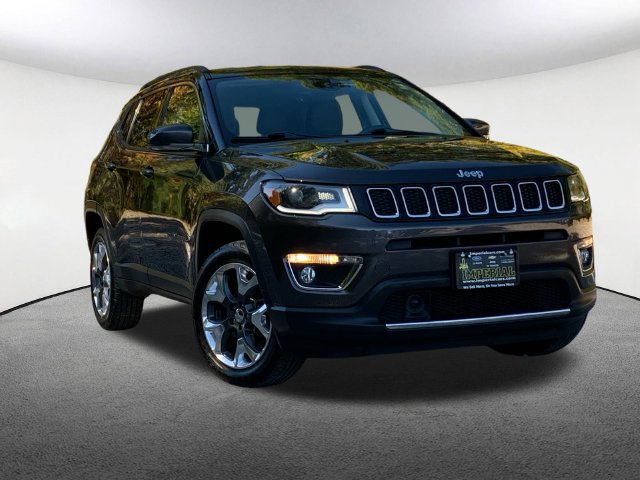 Used 2017 Jeep Compass Limited AWD/4WD image 17