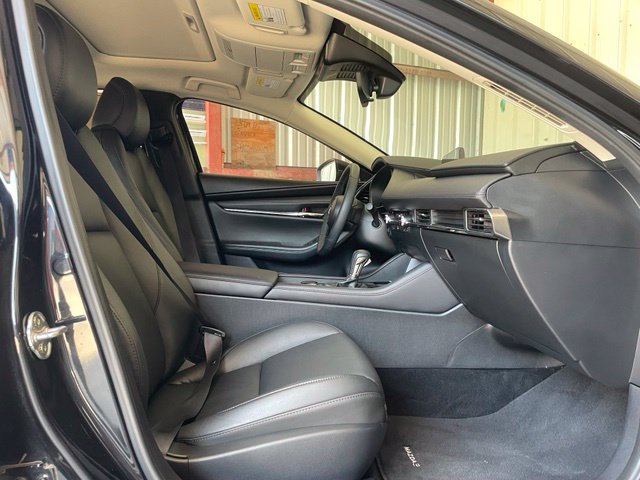 Used 2025 MAZDA MAZDA3 s FWD image 21