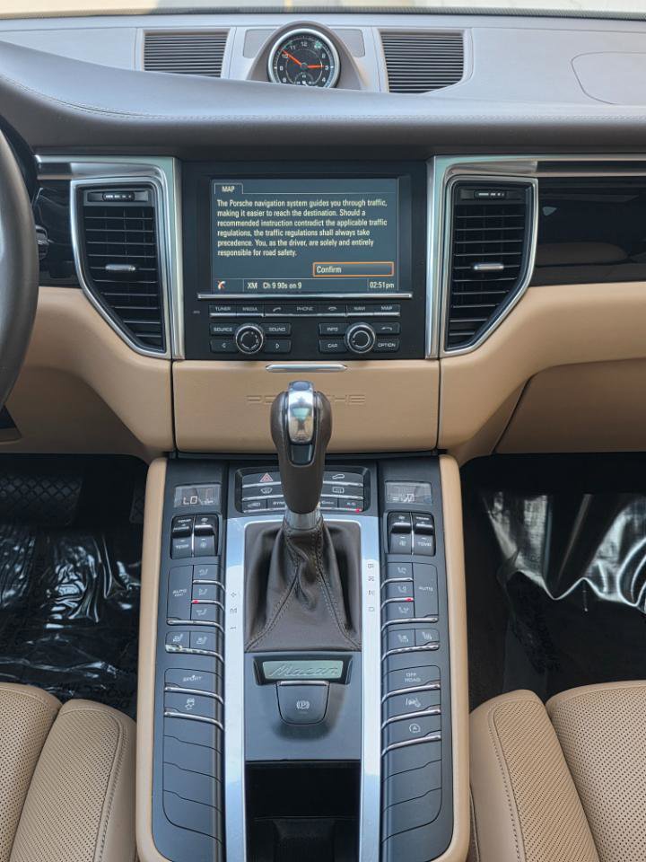 Used 2016 Porsche Macan S AWD/4WD image 17