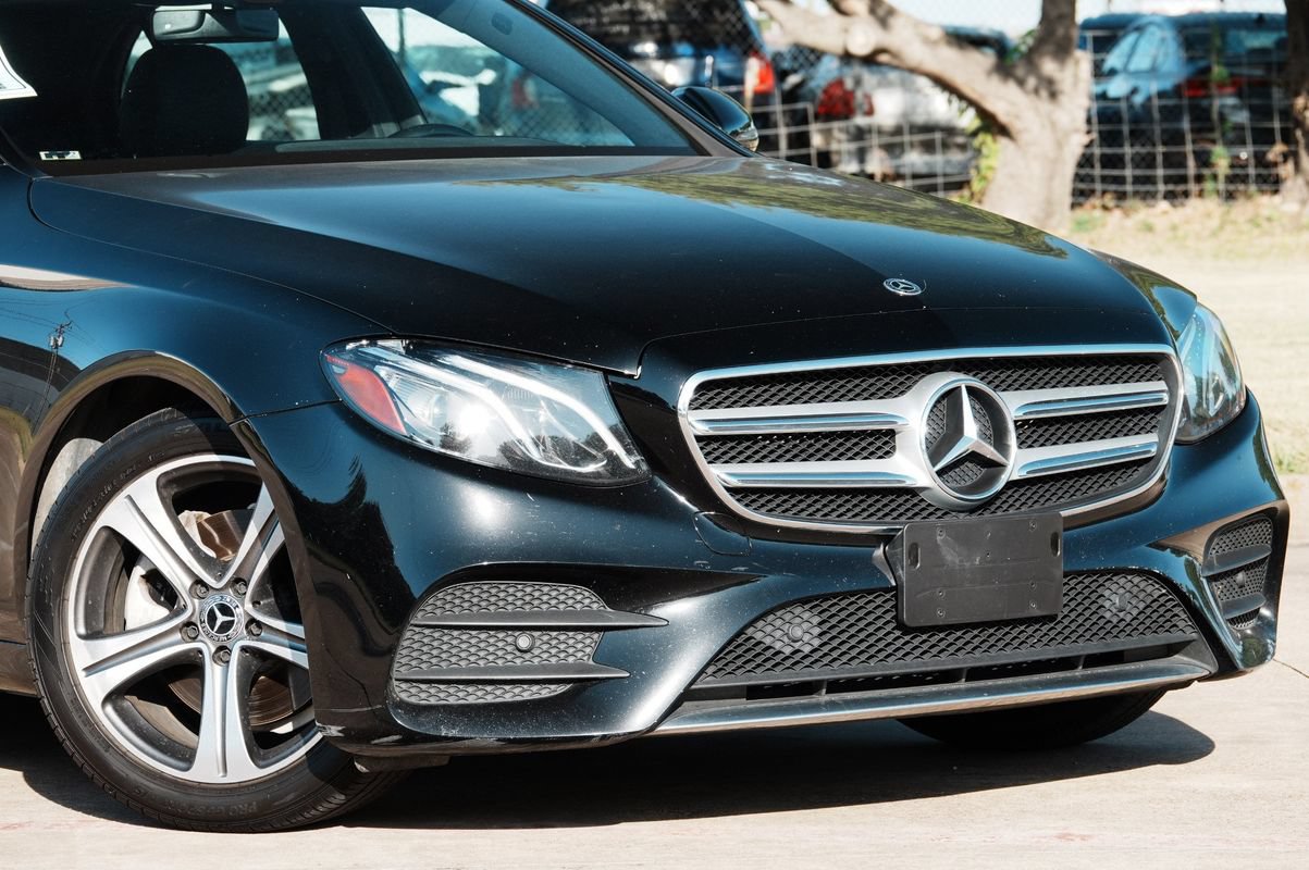Used 2019 Mercedes-Benz E 300 image 18