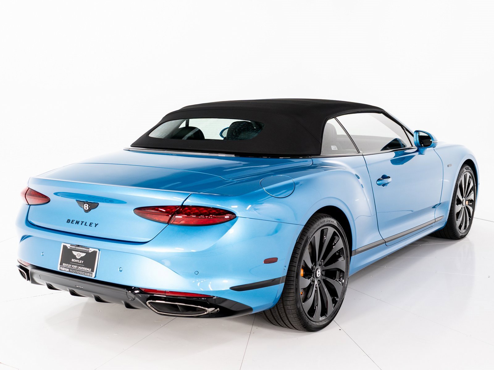 New 2025 Bentley Continental GTC image 6