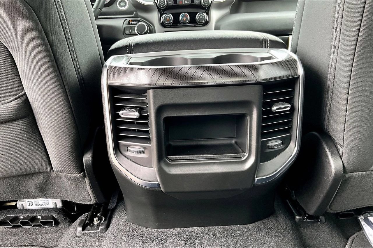 New 2026 RAM 1500 Express AWD/4WD image 14