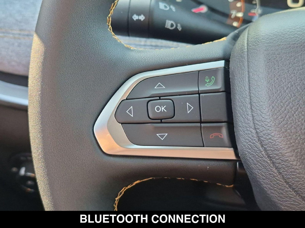 New 2026 Jeep Compass Latitude AWD/4WD image 18