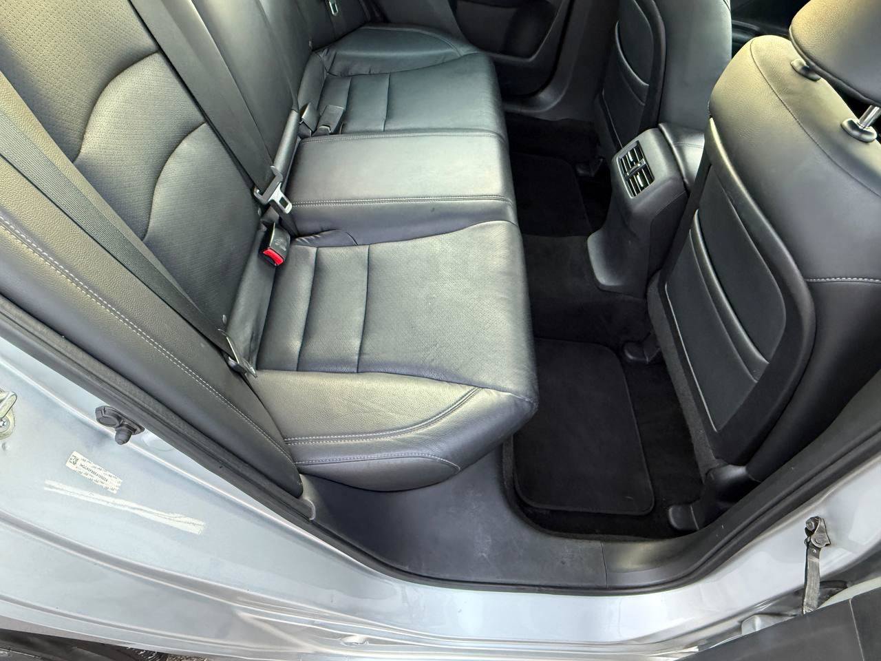 Used 2014 Honda Accord EX-L image 31