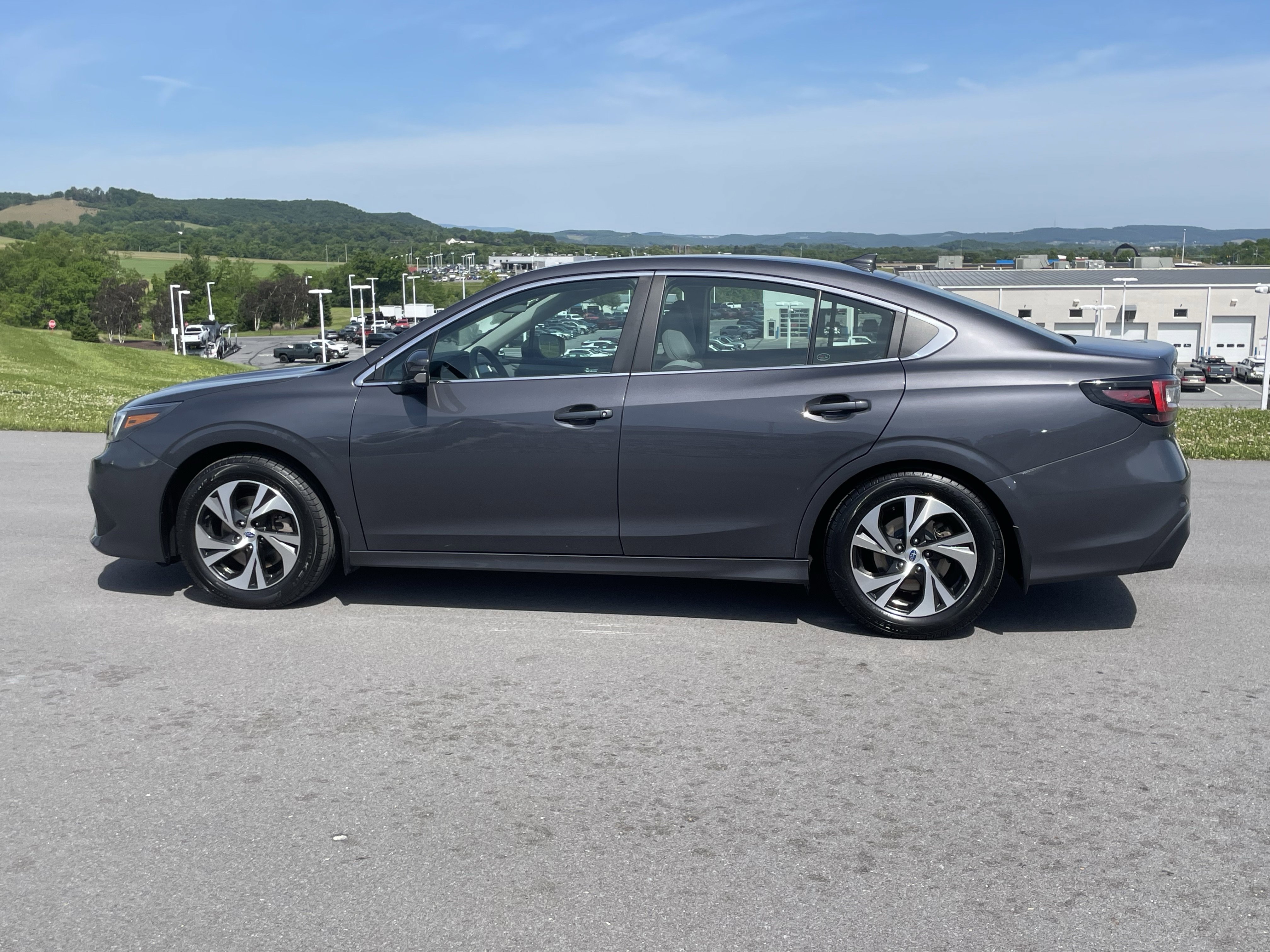 Used 2020 Subaru Legacy Premium w/ Popular Package #1 AWD/4WD image 7