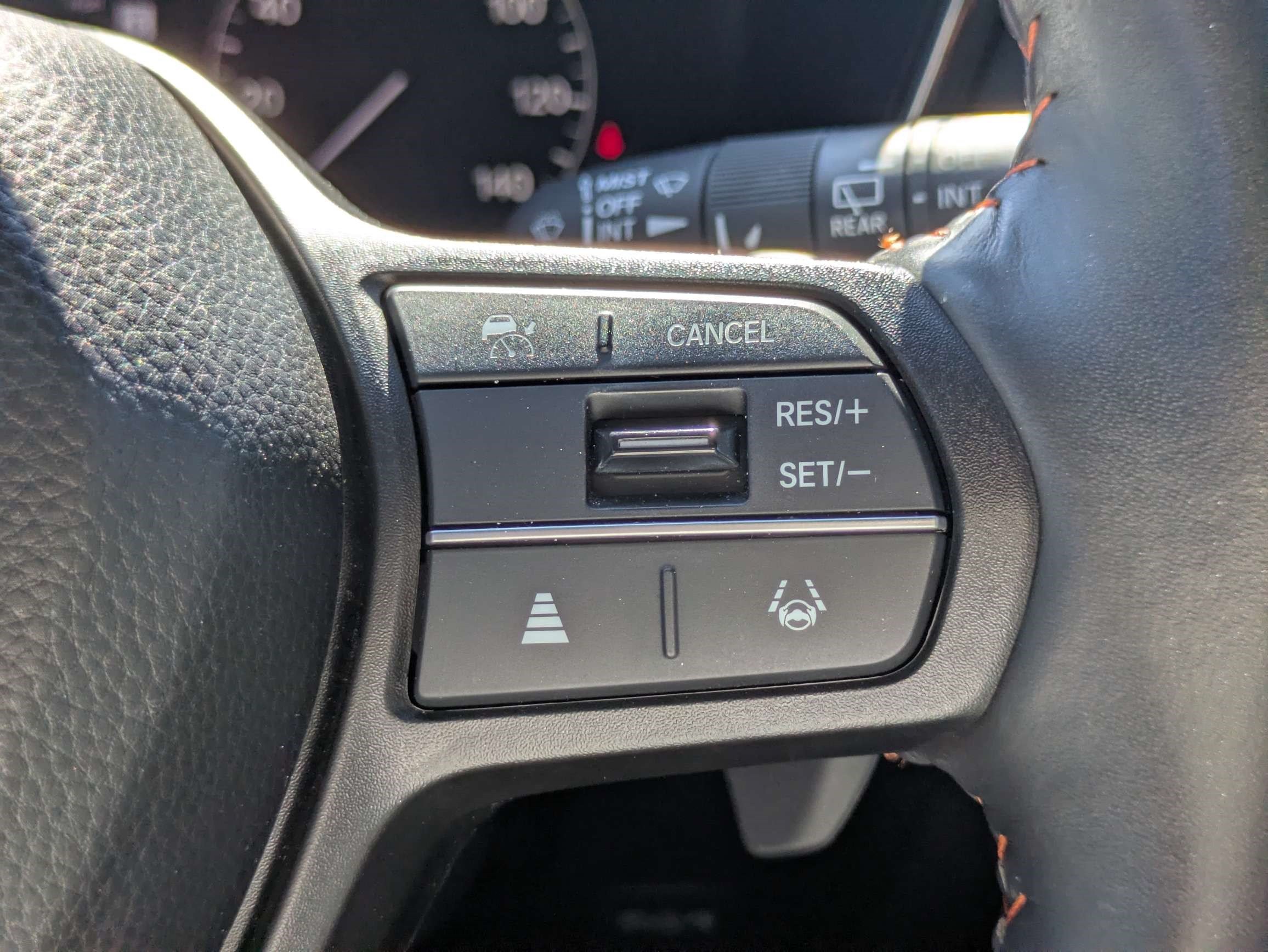 Certified 2023 Honda CR-V Sport image 32