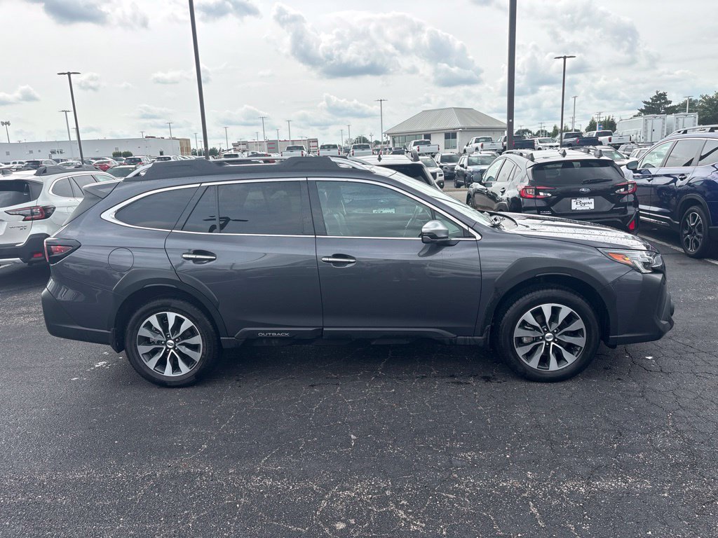 Certified 2024 Subaru Outback Touring w/ Popular Package #2 AWD/4WD image 2