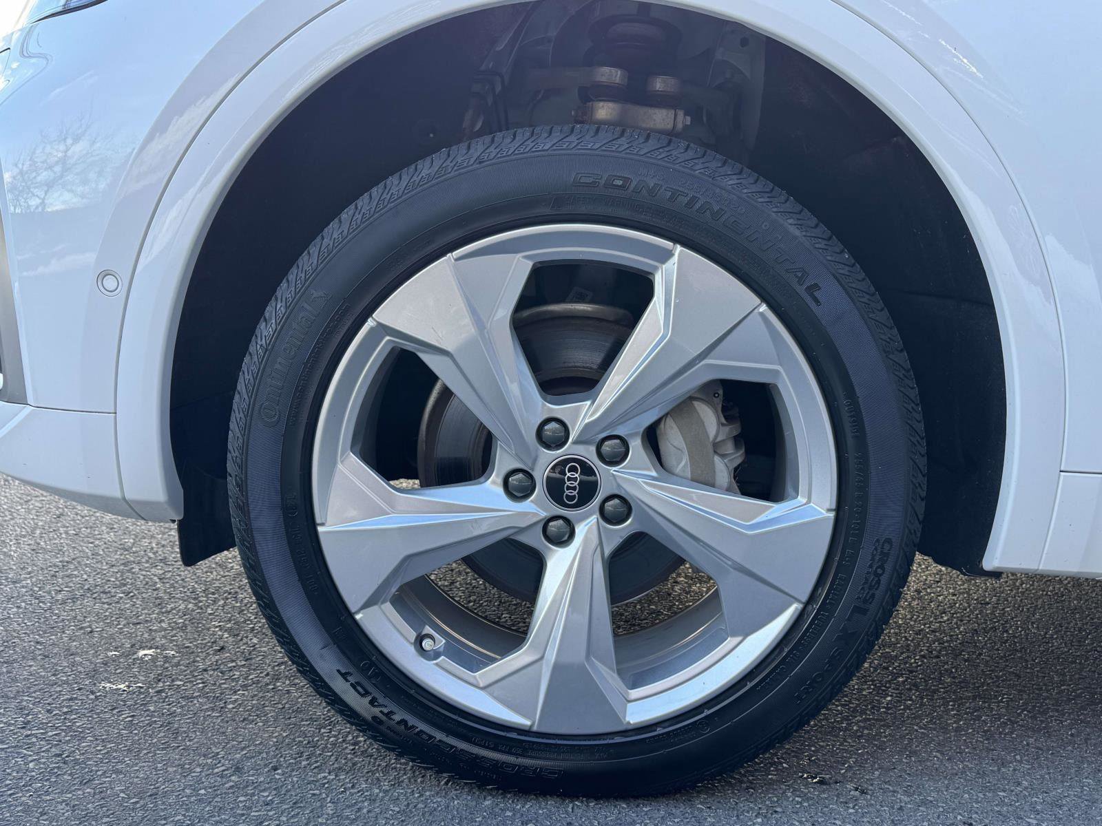 Used 2021 Audi Q5 Prestige image 9