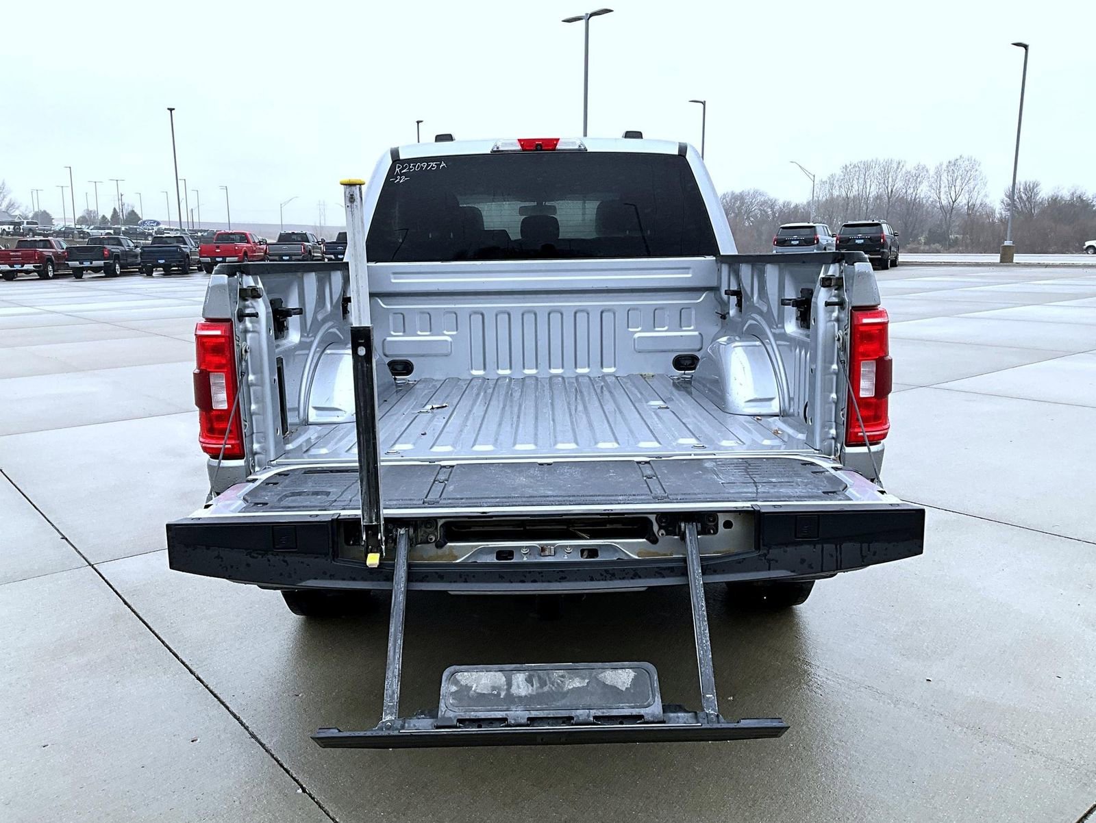Used 2022 Ford F150 XLT w/ Equipment Group 302A High AWD/4WD image 22
