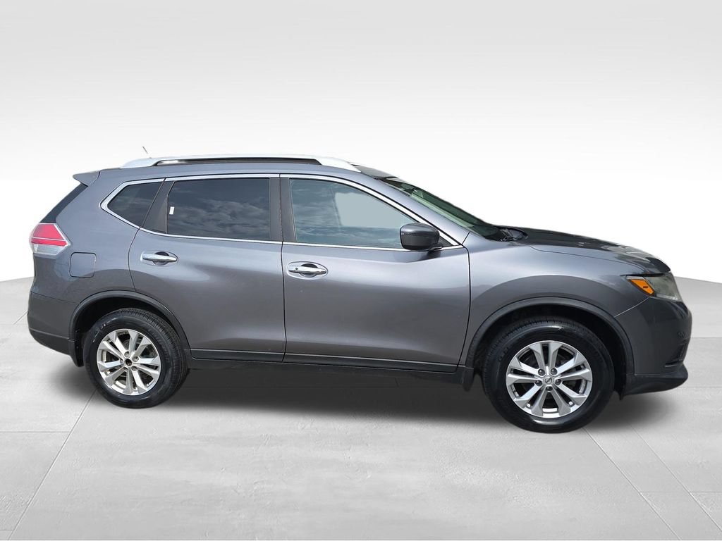 Used 2016 Nissan Rogue SV AWD/4WD image 6