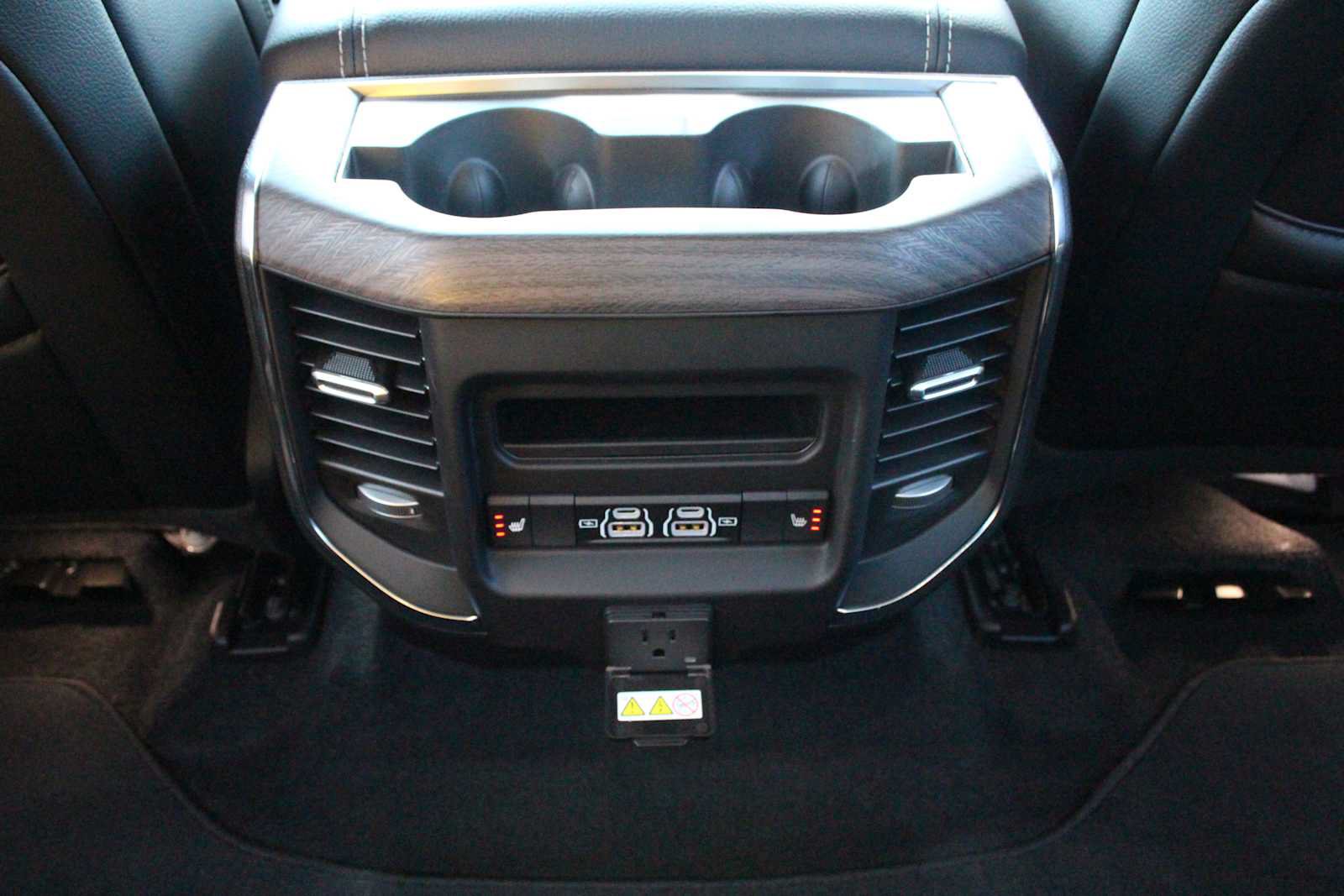 Used 2025 RAM 1500 Laramie w/ Night Edition AWD/4WD image 30