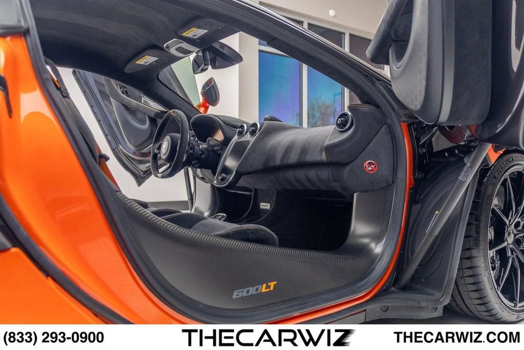 Used 2019 McLaren 600LT RWD image 88