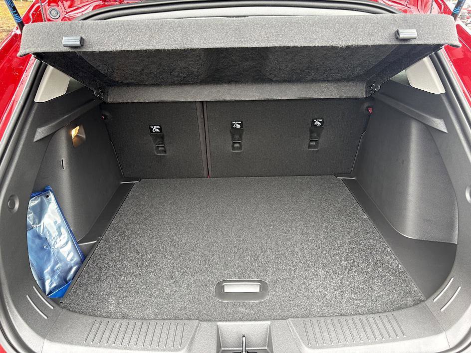 New 2026 Chevrolet Trax LT w/ Midnight Edition image 11