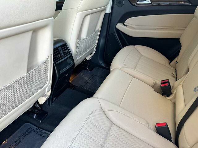 Used 2018 Mercedes-Benz GLS 450 4MATIC image 13