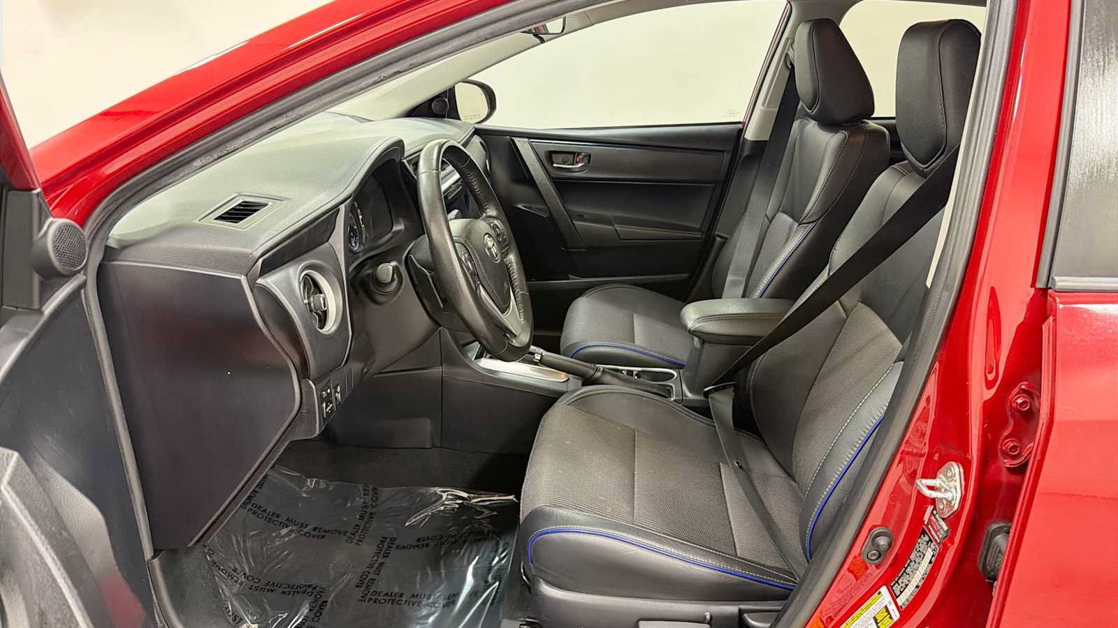 Certified 2019 Toyota Corolla SE FWD image 13