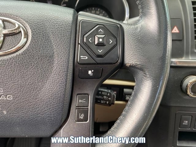 Used 2020 Toyota Sequoia Limited AWD/4WD image 22