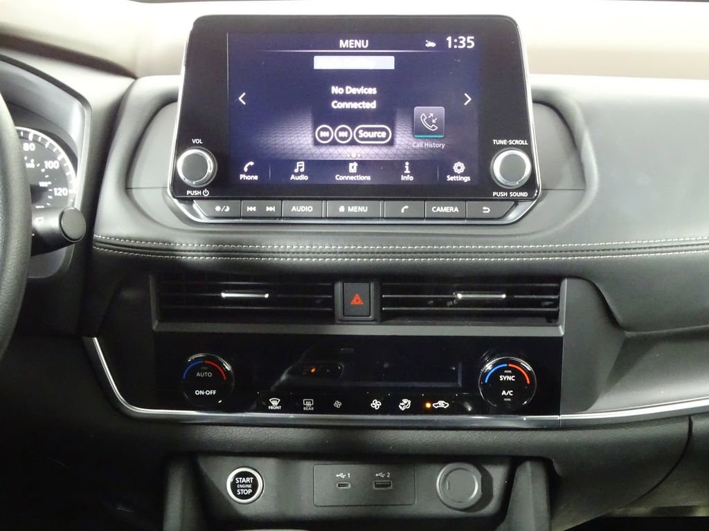 Used 2023 Nissan Rogue SV image 30