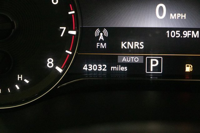 Used 2024 INFINITI QX80 Luxe image 32